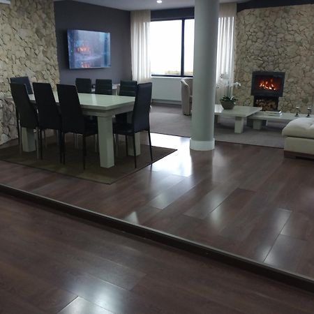 Vila Gosen Sard Dış mekan fotoğraf