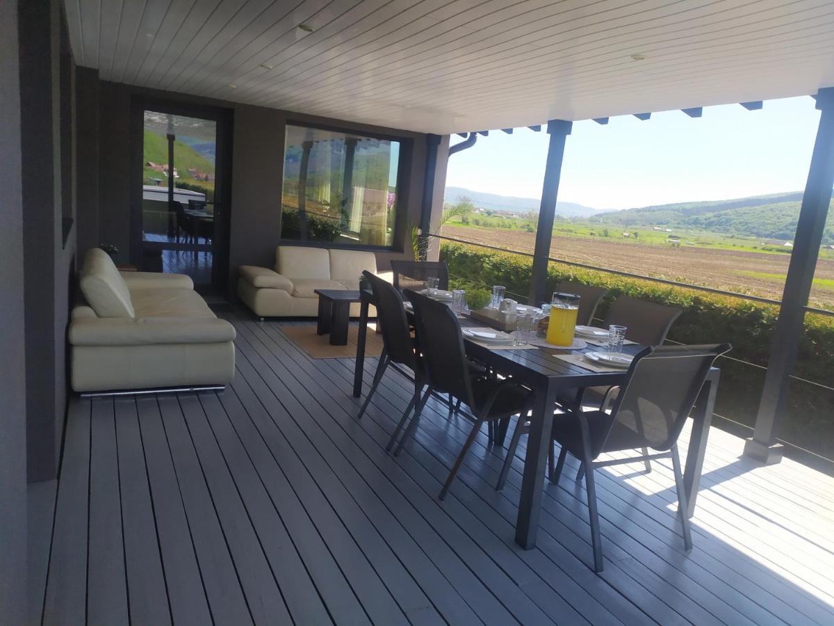 Vila Gosen Sard Dış mekan fotoğraf